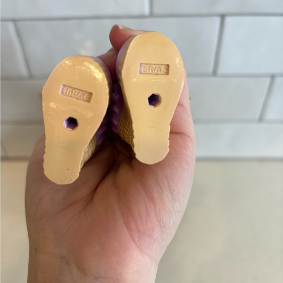 Bratz Yasmin Doll in Toys R Us Exclusive BFFL Best Friends For Life Outfit - Picture 4 of 5